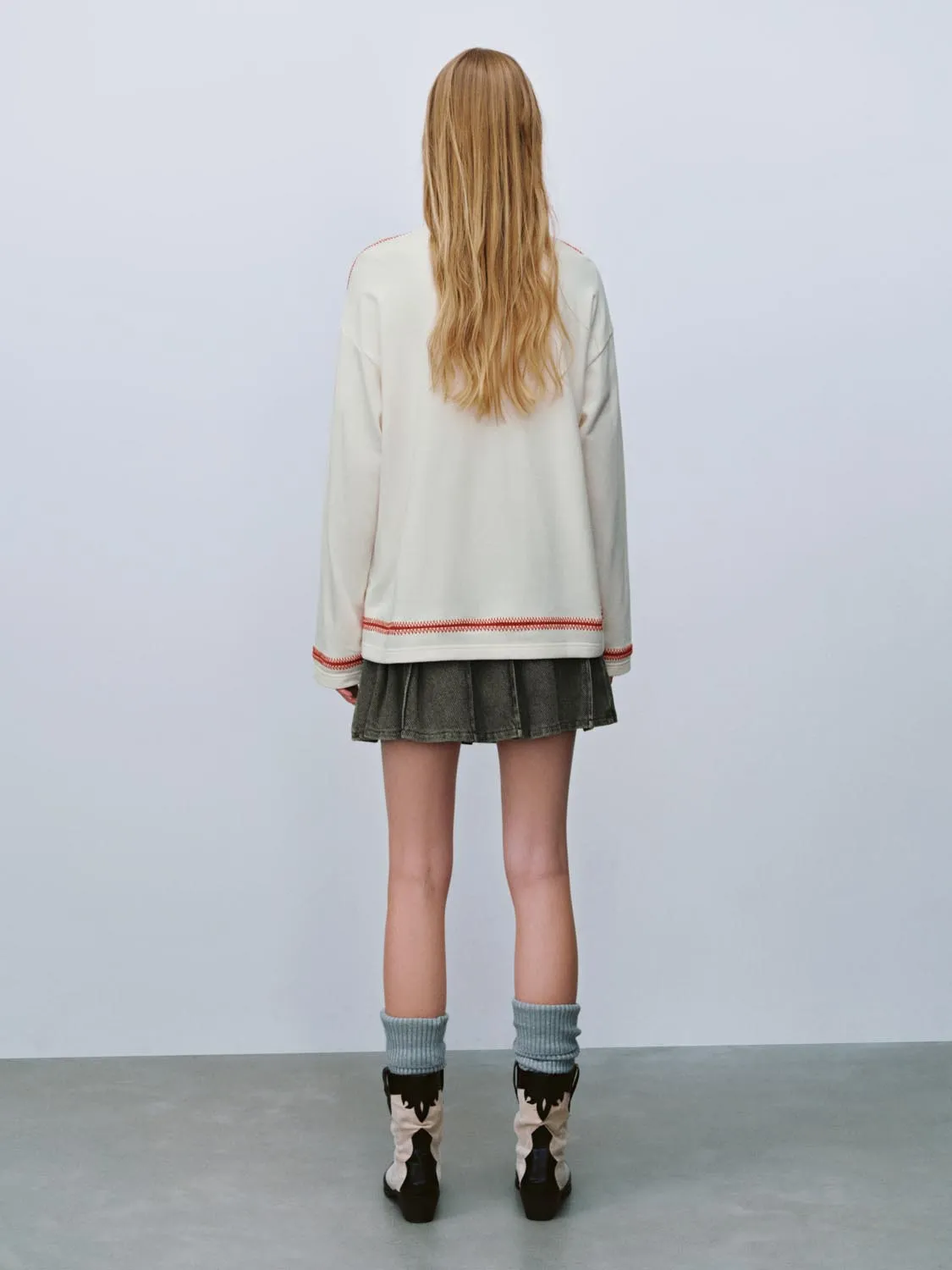 Crew Neck Loose Sweatshirts sold by Urban Revivo product image thumbnail 5