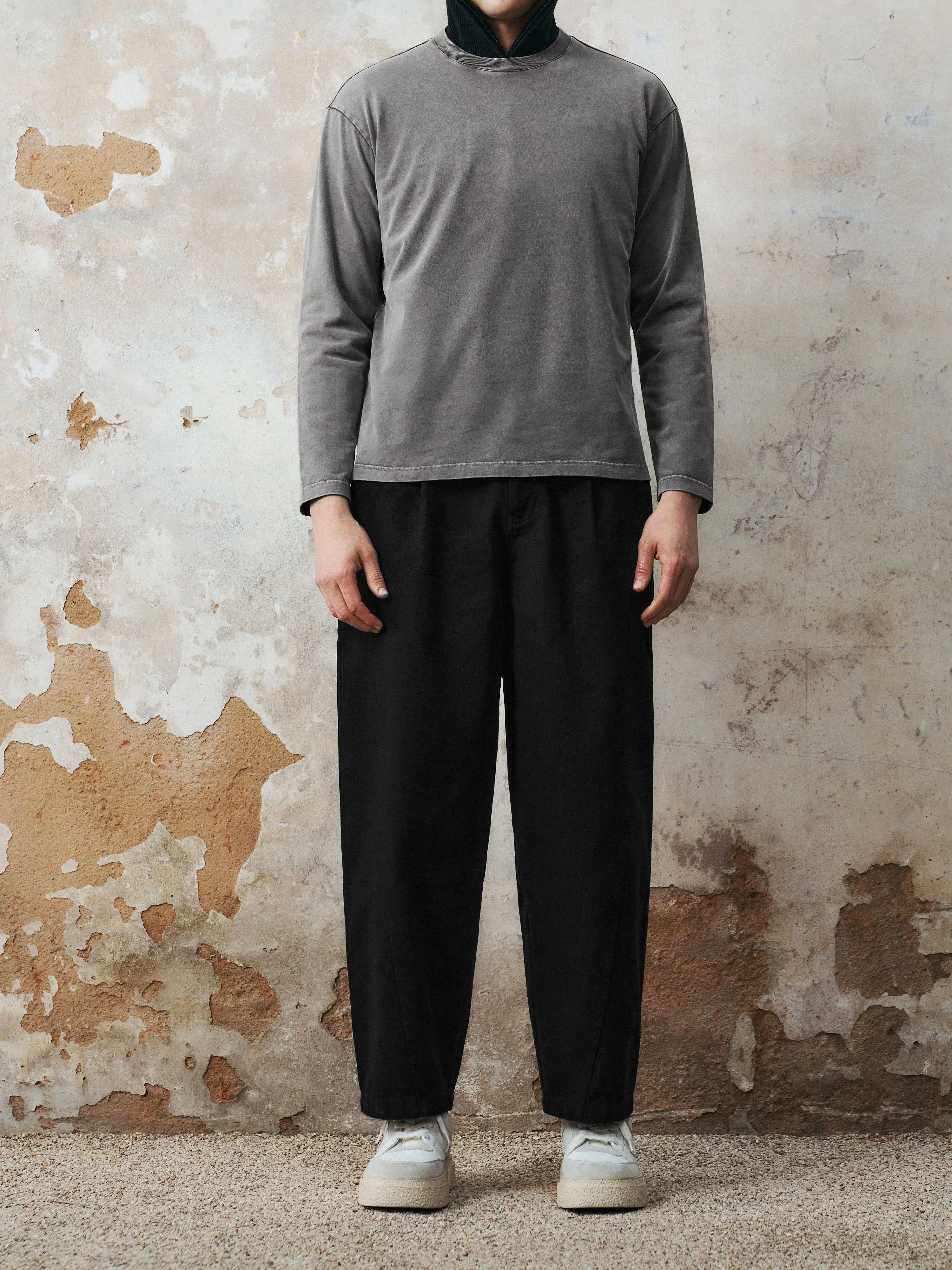 Carrot Fit Pants sold by Urban Revivo product image thumbnail 4