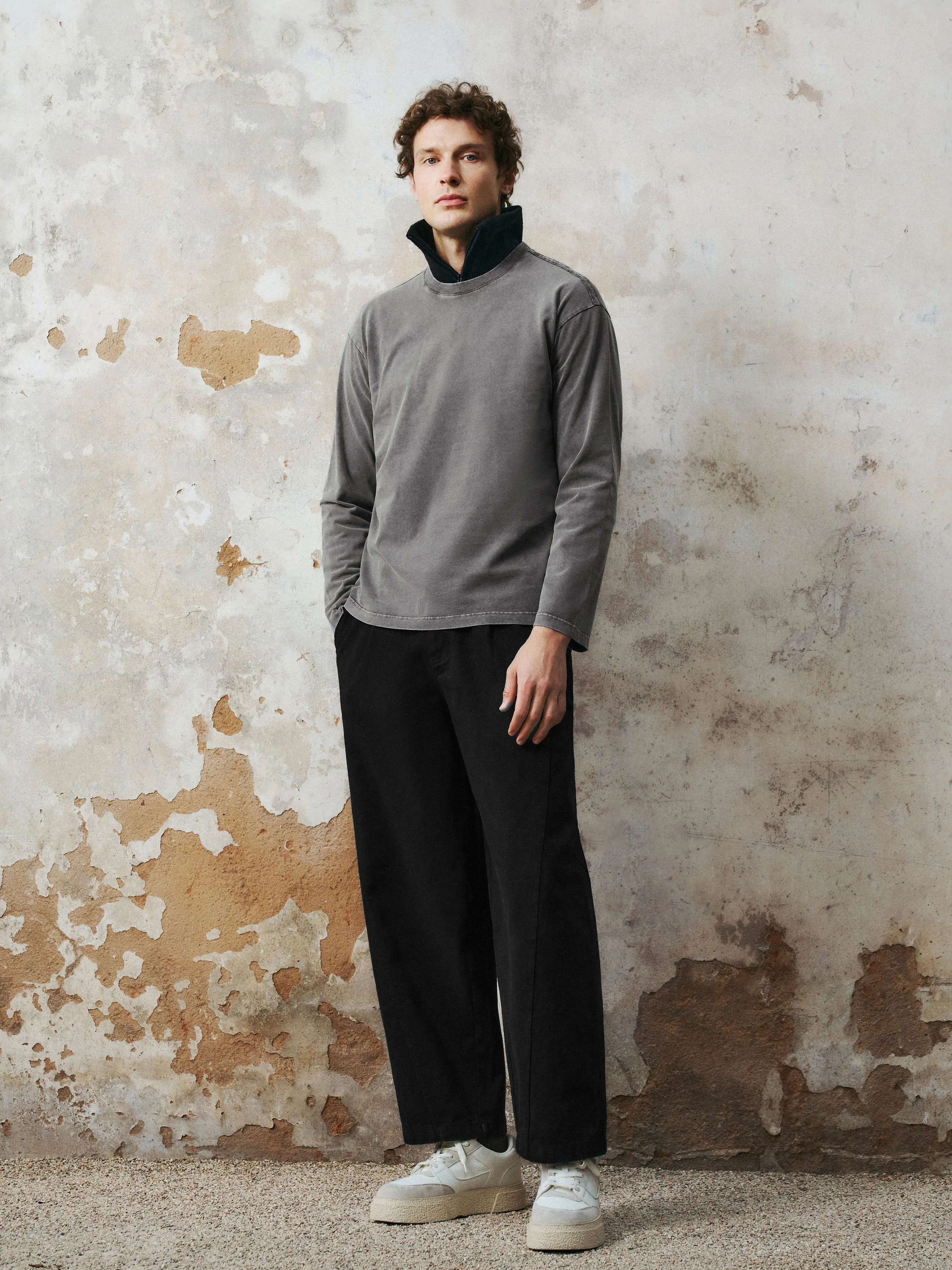 Carrot Fit Pants sold by Urban Revivo product image thumbnail 2