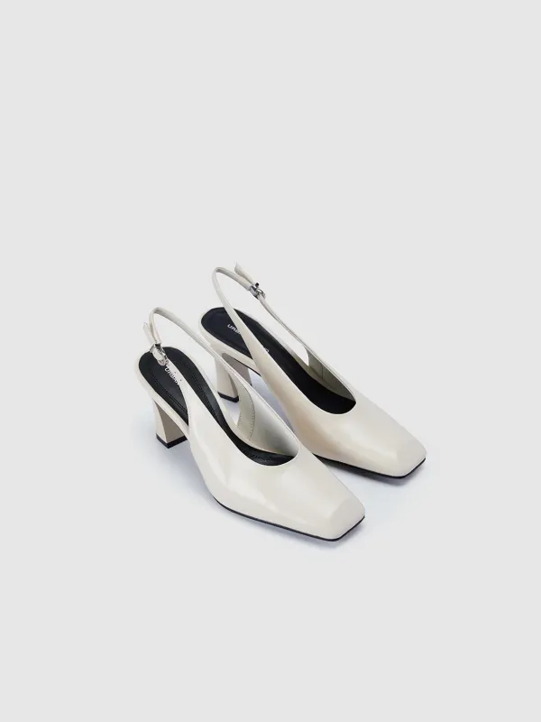 Slingbacks sold by Urban Revivo