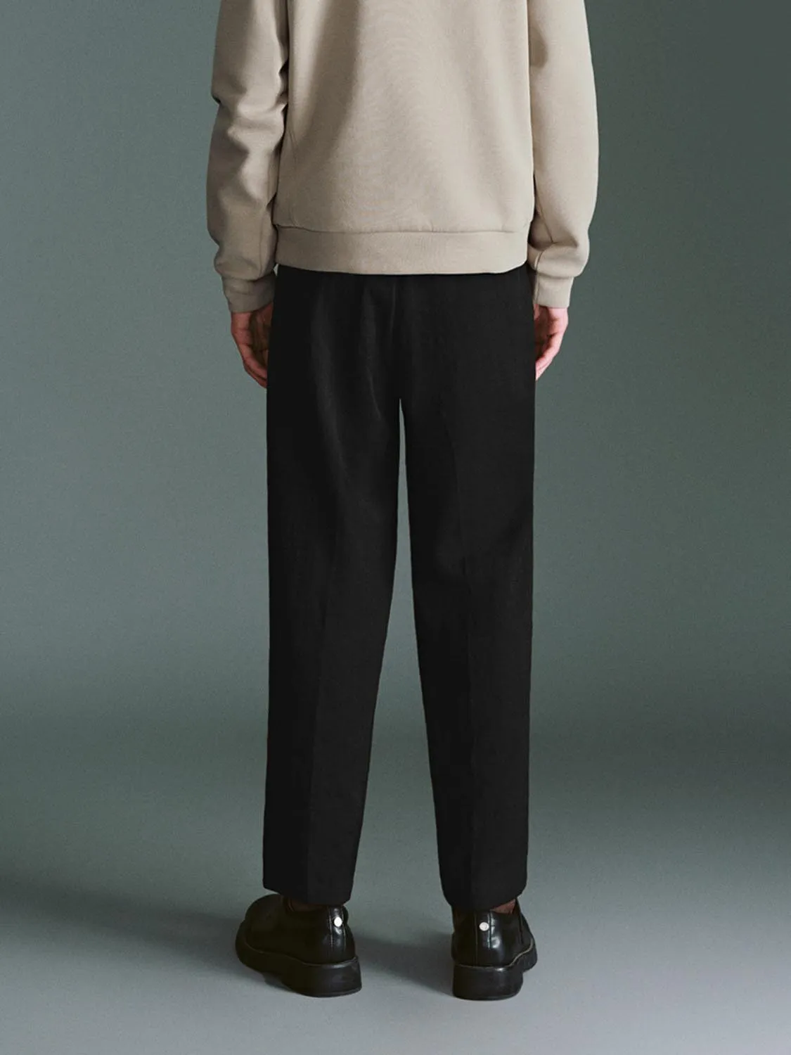 Carrot Fit Pants sold by Urban Revivo product image thumbnail 3