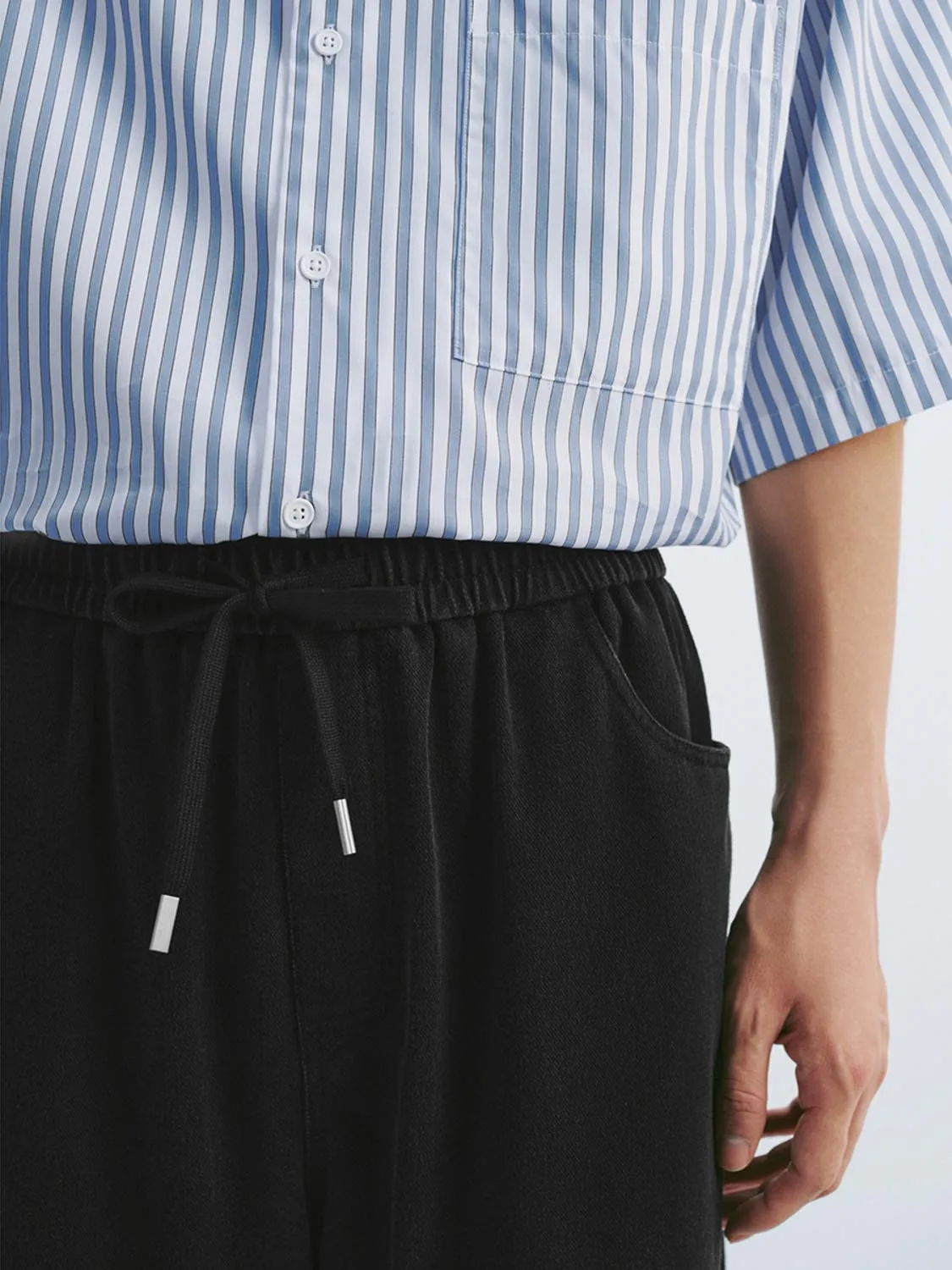 Denim Jeans sold by Urban Revivo product image thumbnail 4