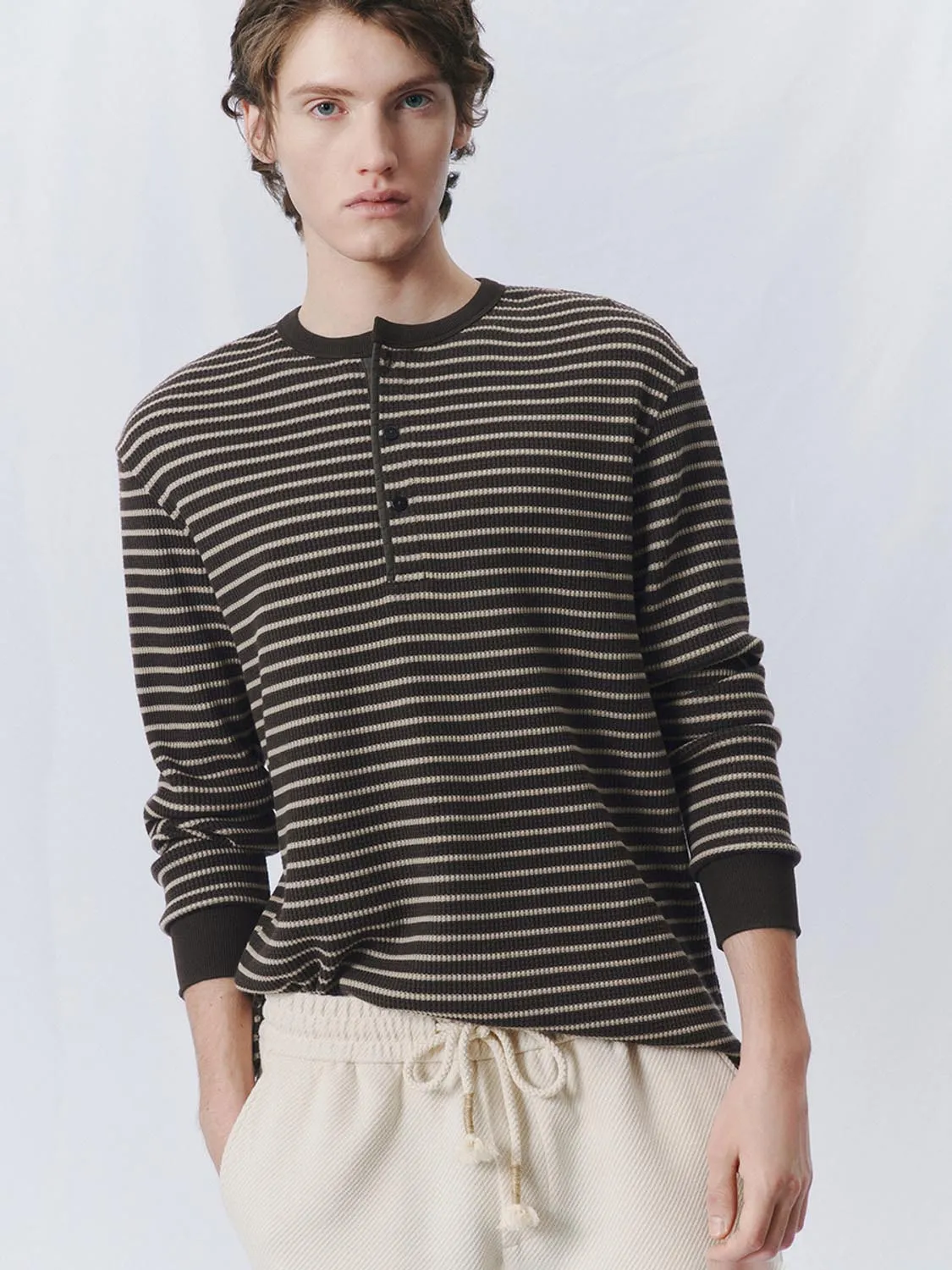 Long Sleeve T-Shirts sold by Urban Revivo