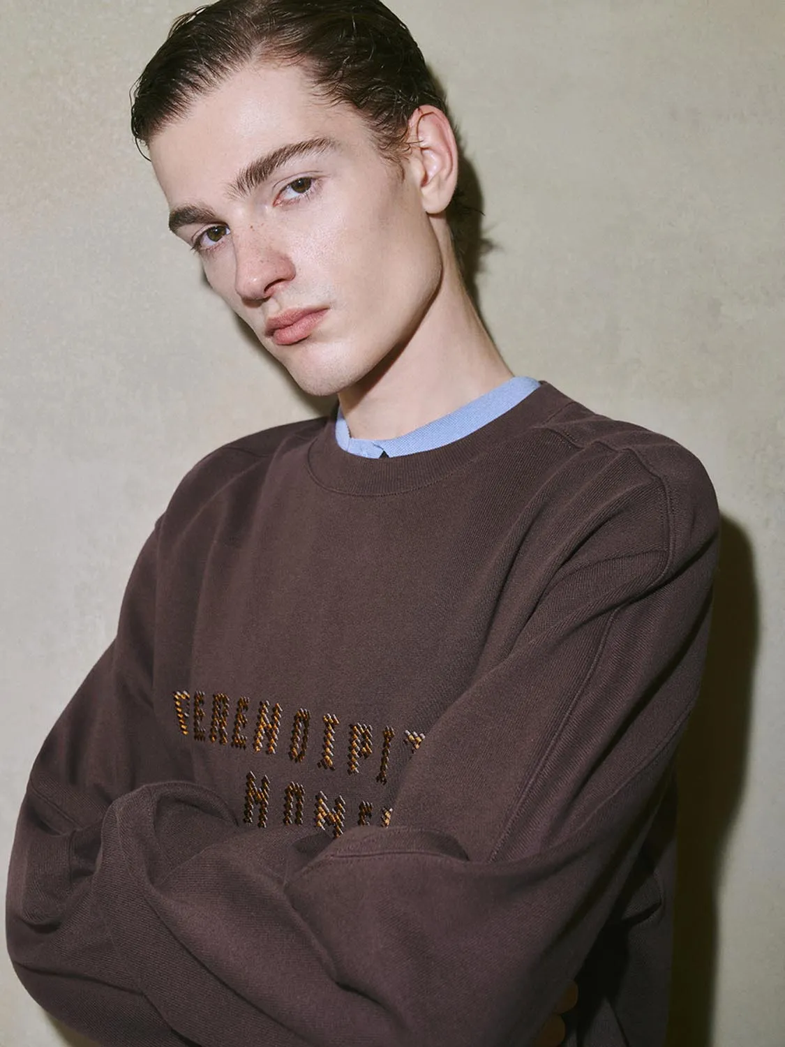 Sweatshirts sold by Urban Revivo product image thumbnail 5