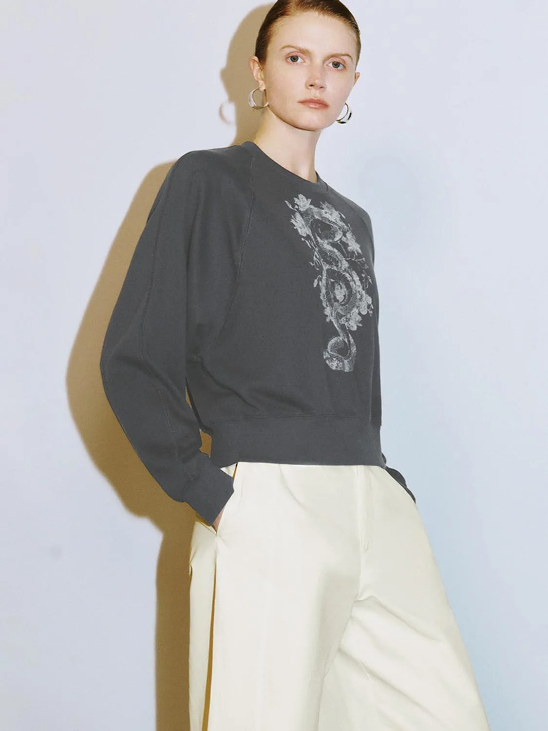 Loose Sweatshirts sold by Urban Revivo product image thumbnail 5
