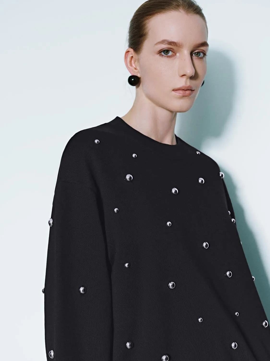 Loose Sweatshirts sold by Urban Revivo product image thumbnail 3