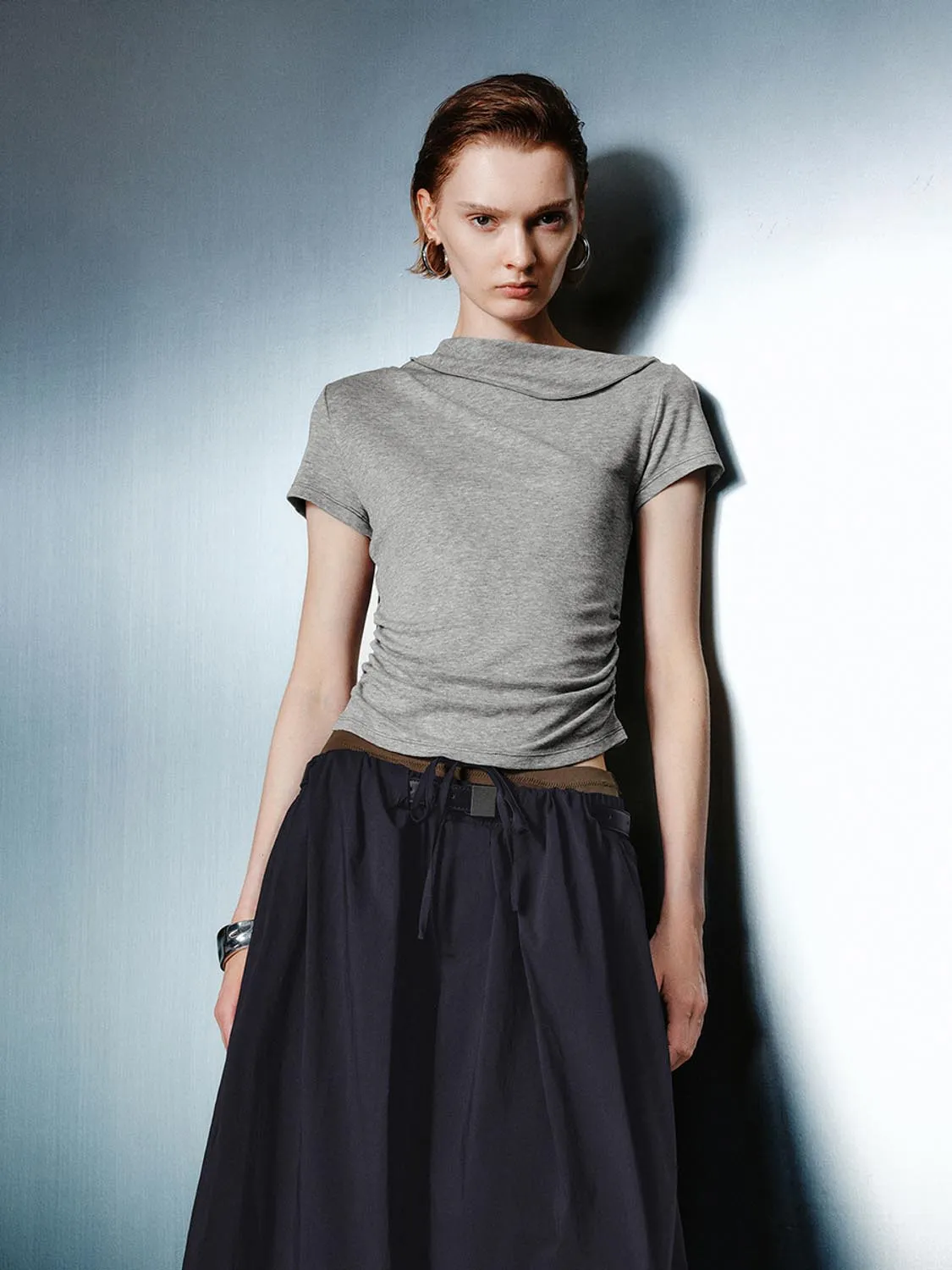 Ruched Short Sleeve T-Shirts sold by Urban Revivo product image thumbnail 5