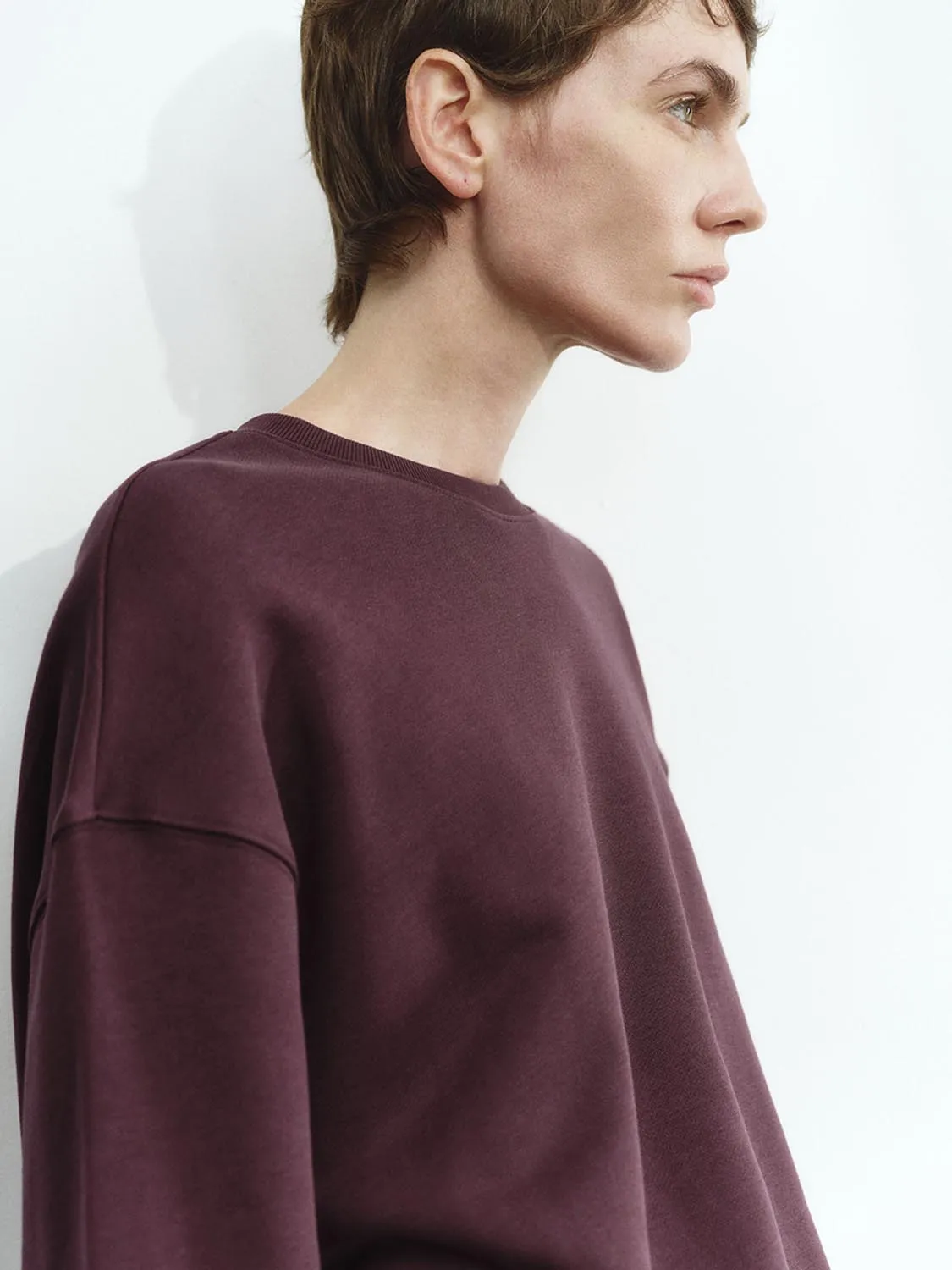 Loose Sweatshirts sold by Urban Revivo product image thumbnail 3