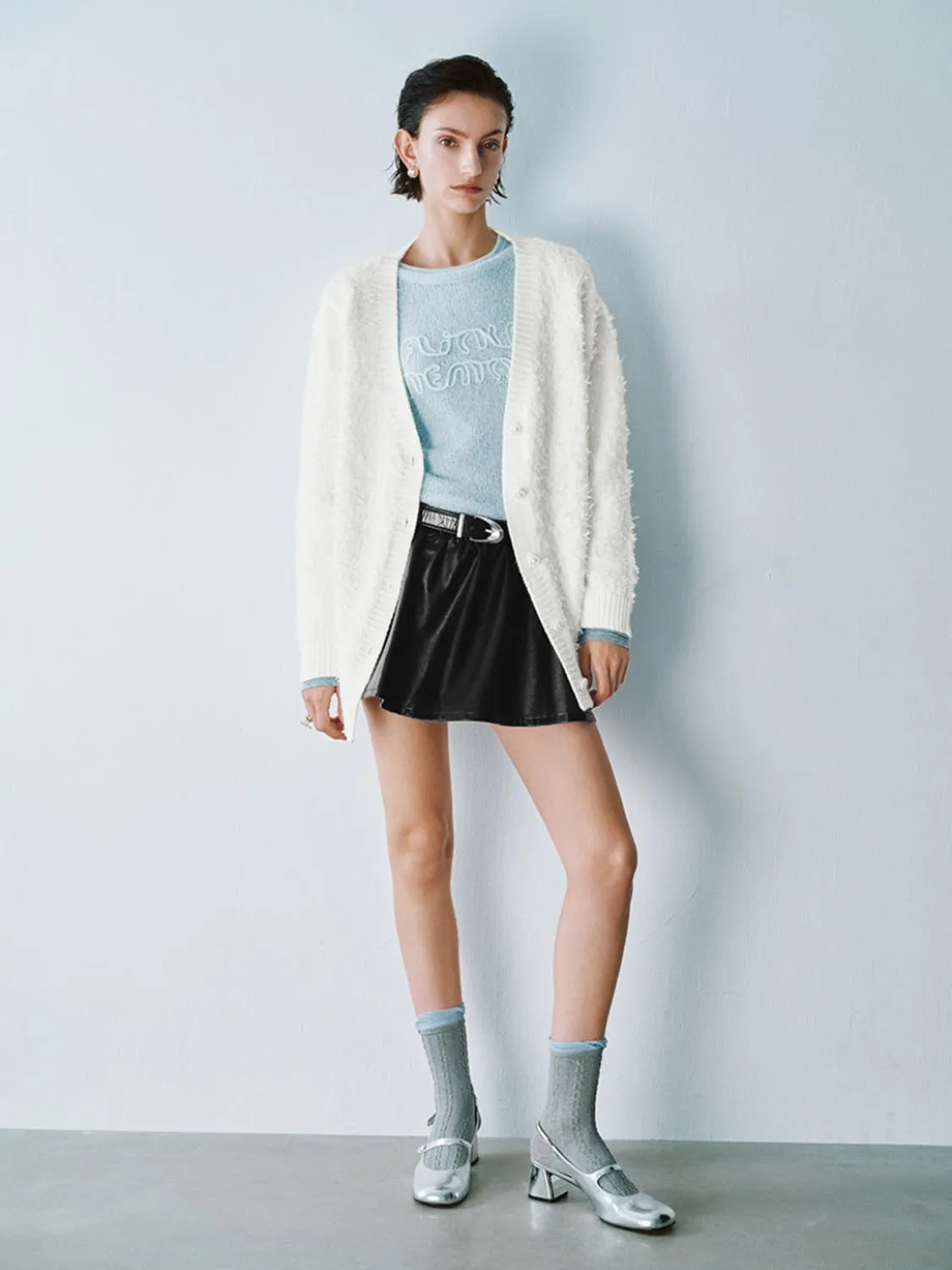 Button Up Knitted Cardigans sold by Urban Revivo product image thumbnail 4