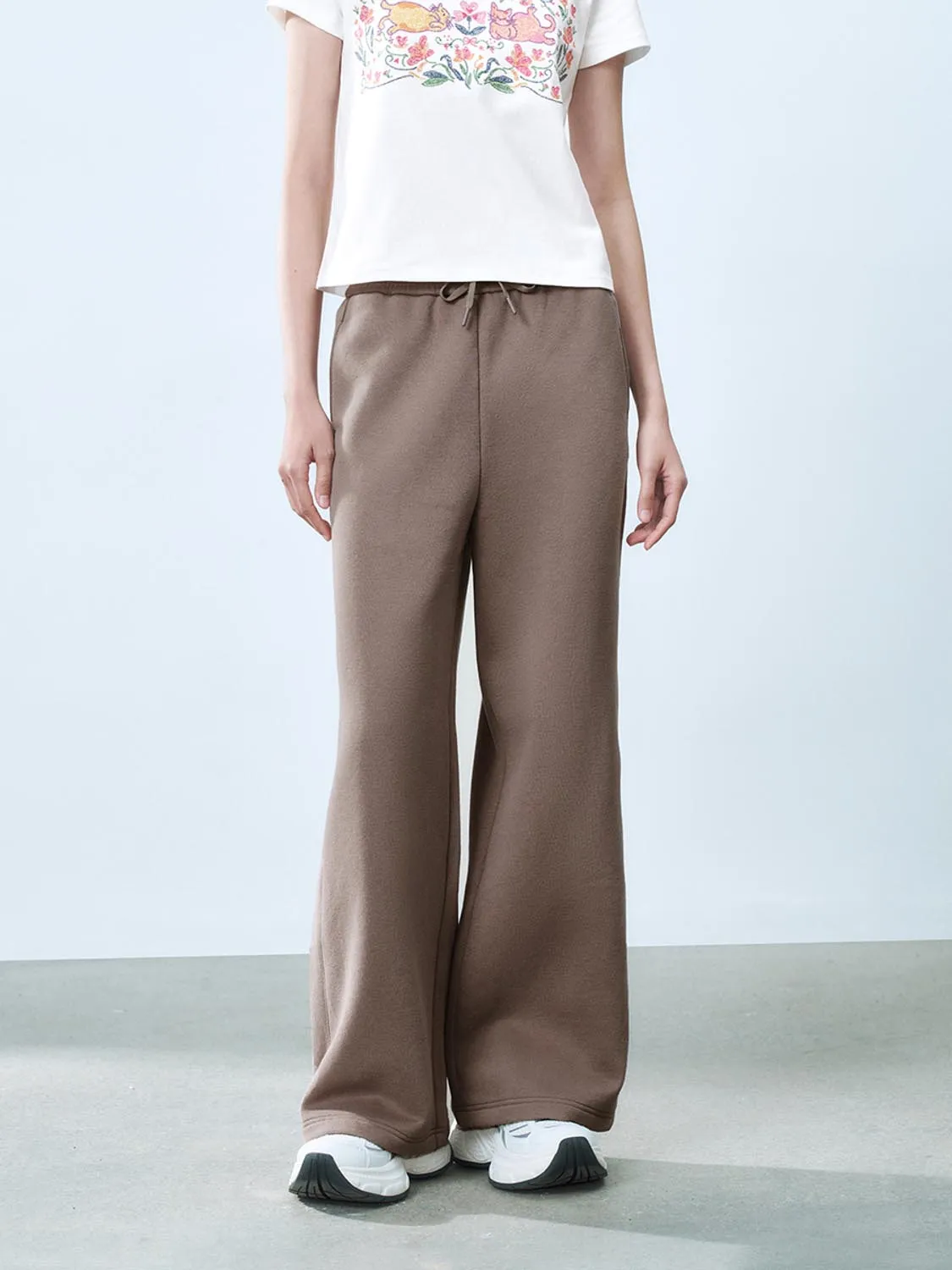 Straight Pants sold by Urban Revivo product image thumbnail 2