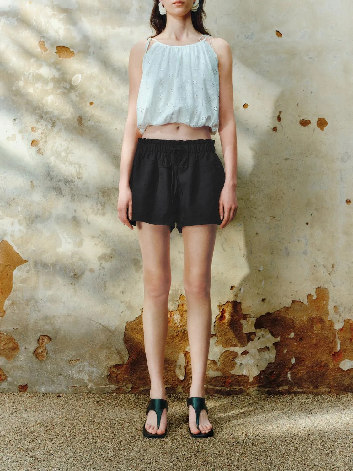 Shorts sold by Urban Revivo product image thumbnail 2