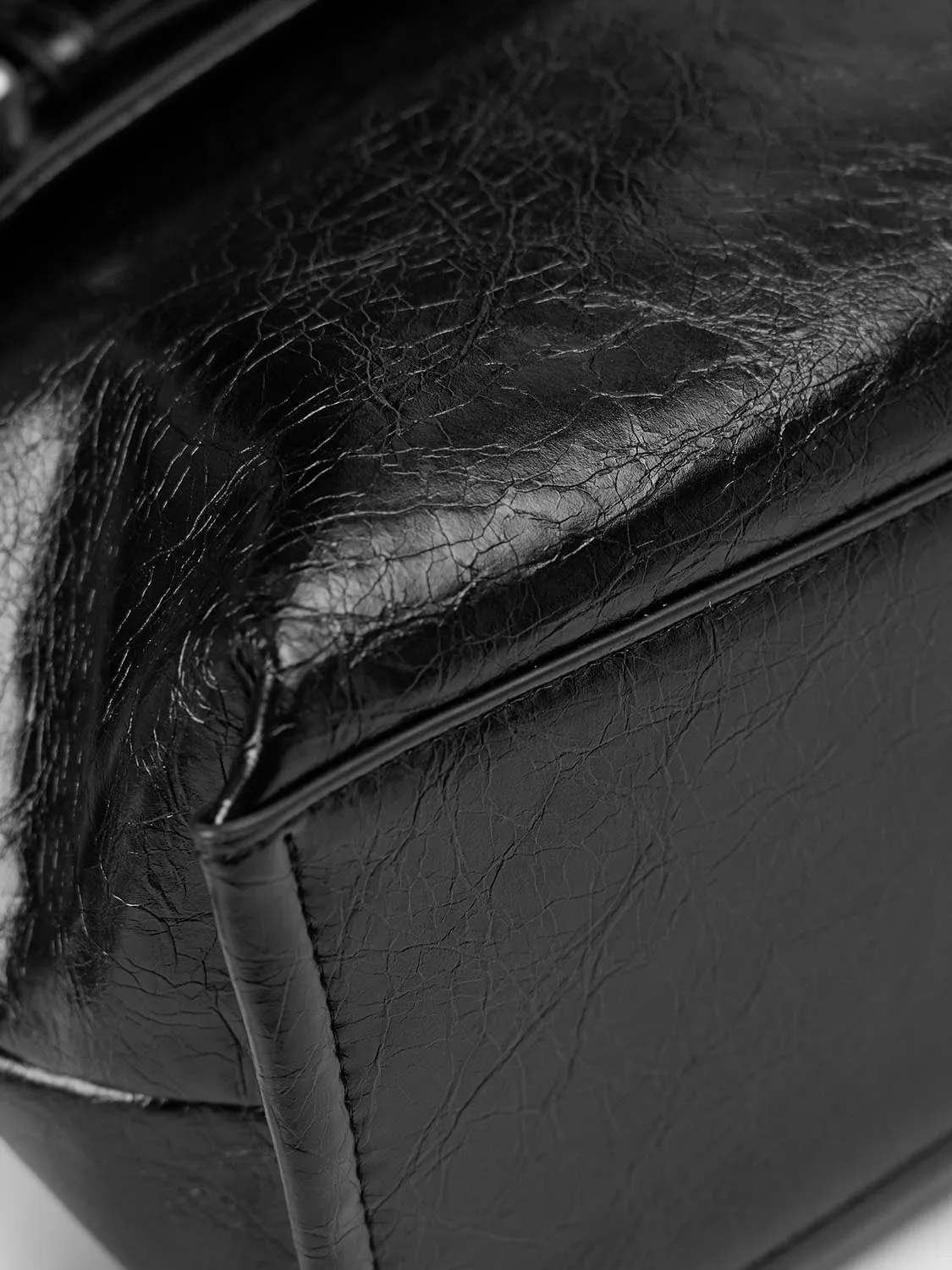 Shoulder Bags sold by Urban Revivo product image thumbnail 4