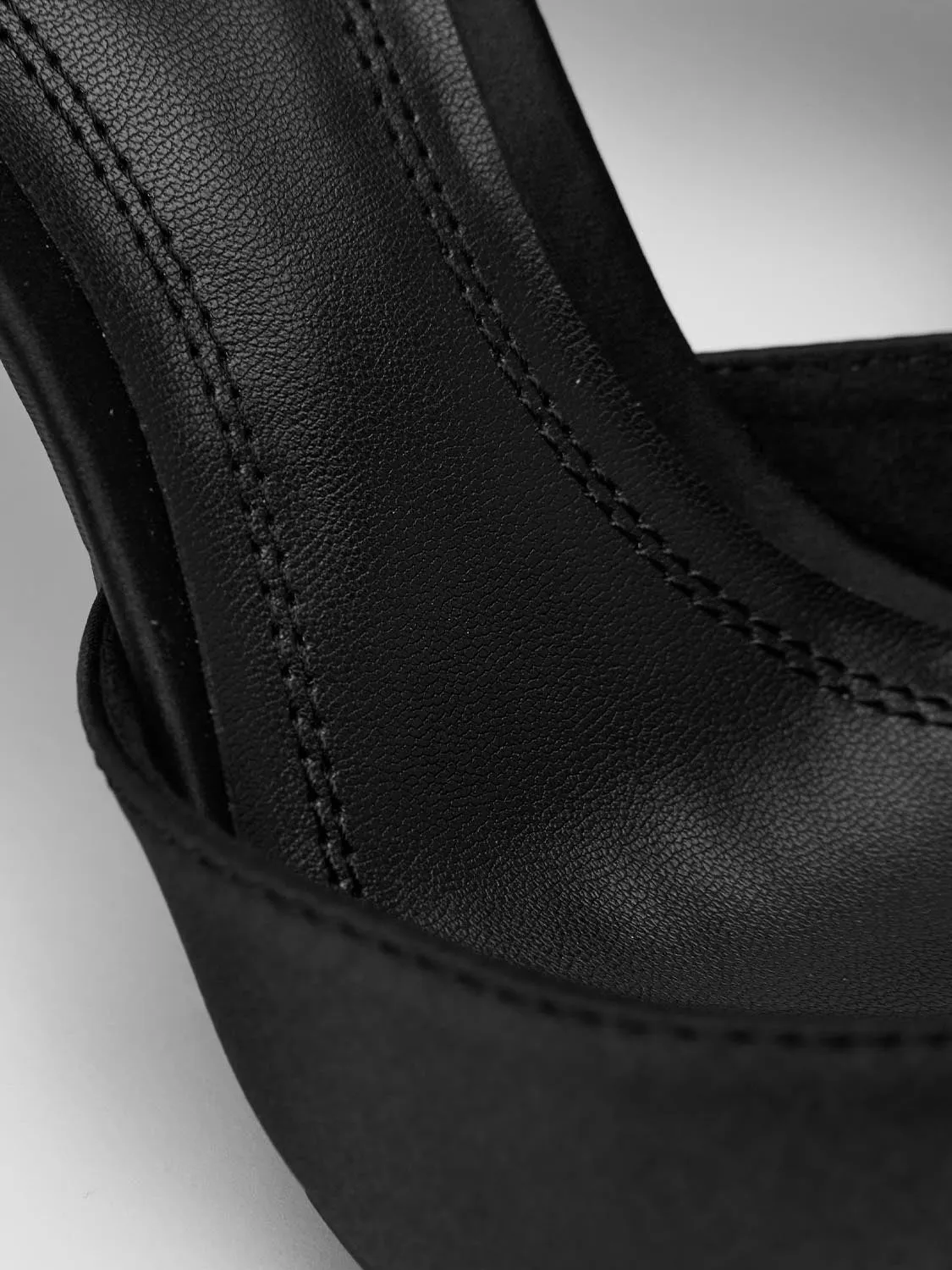 High Heeled Slingbacks sold by Urban Revivo product image thumbnail 4