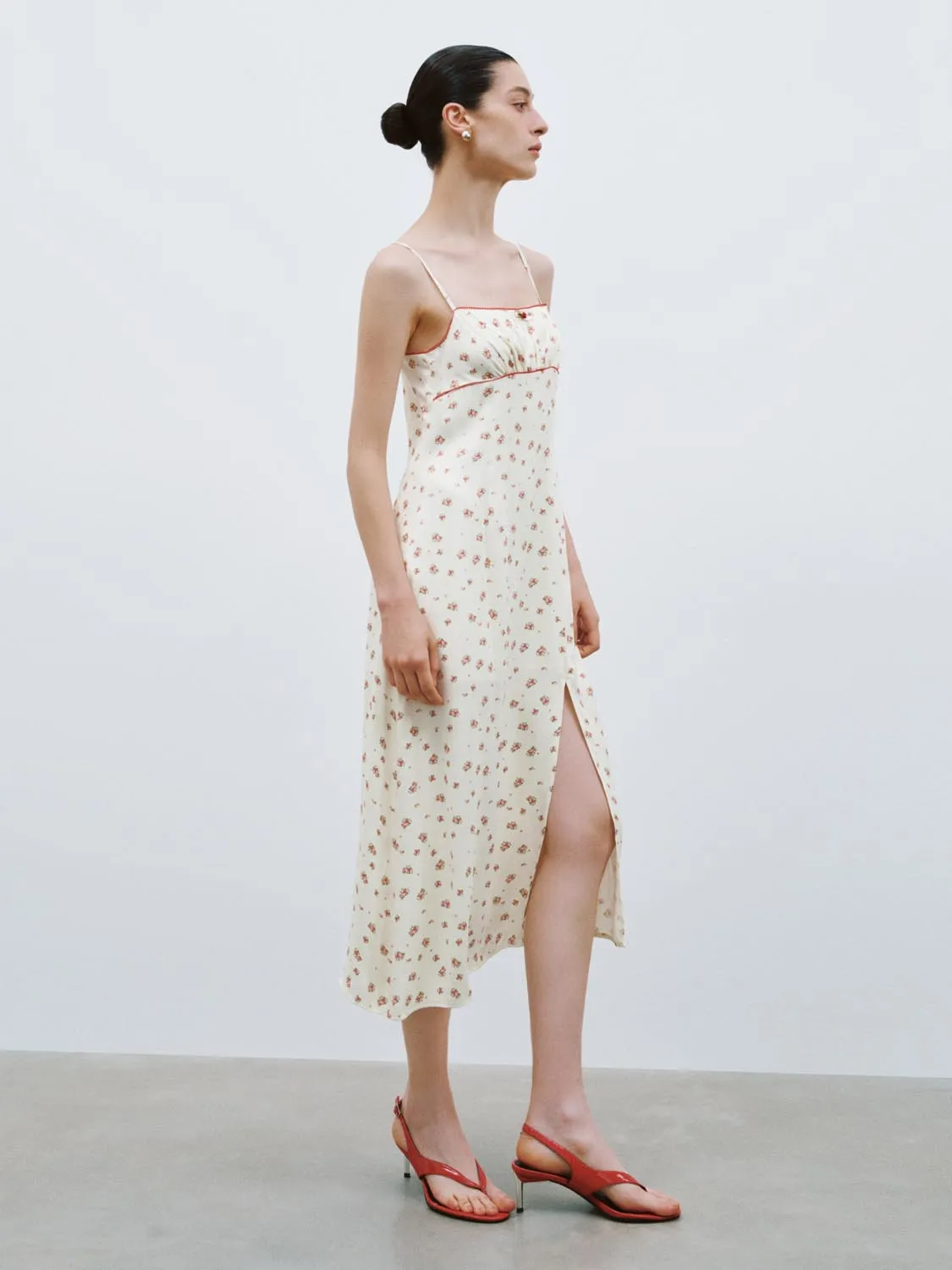 Floral Camisole Maxi Dresses sold by Urban Revivo product image thumbnail 5