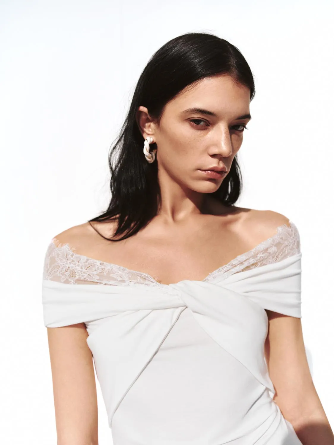 Off Shoulder Blouses sold by Urban Revivo product image thumbnail 3