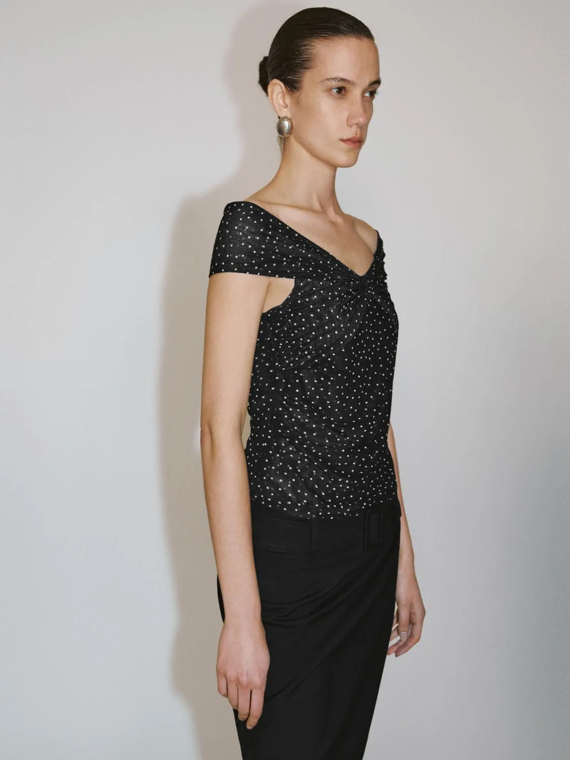 Off Shoulder Polka Dot Blouses sold by Urban Revivo product image thumbnail 2