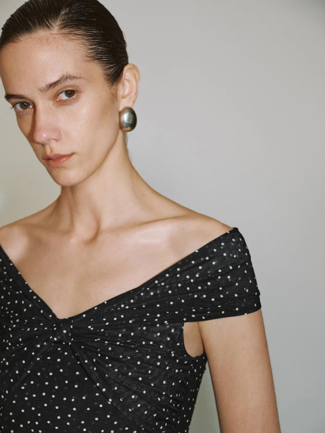 Off Shoulder Polka Dot Blouses sold by Urban Revivo product image thumbnail 3