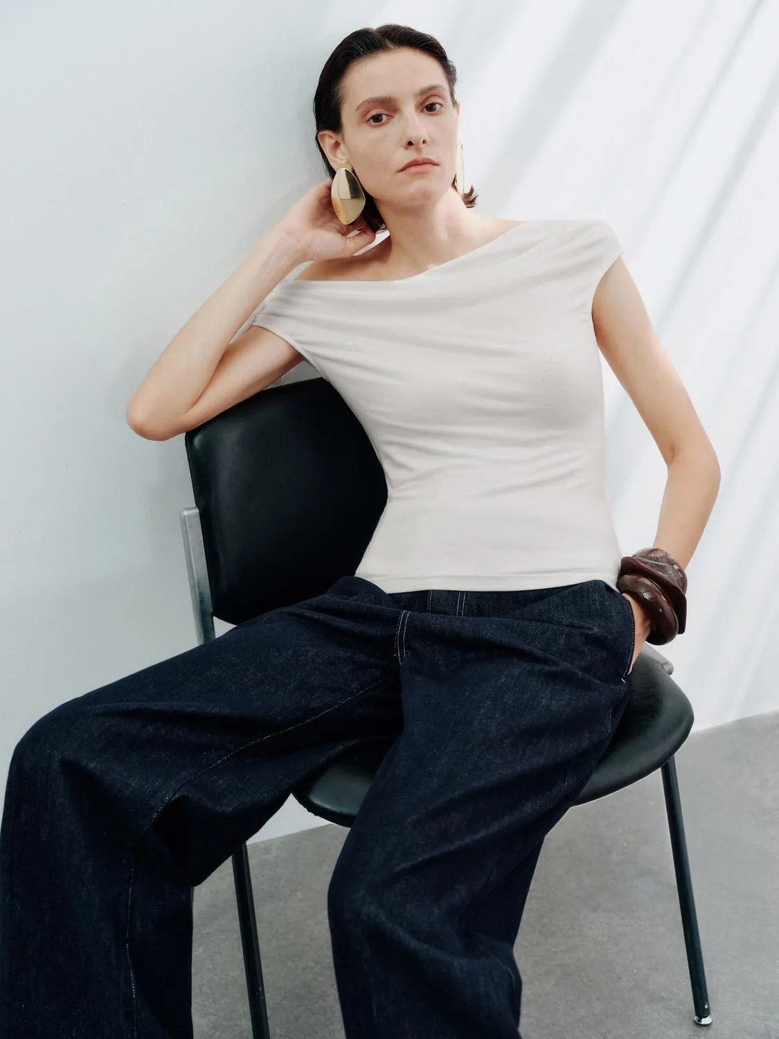 One Shoulder Skinny Fit Blouses sold by Urban Revivo product image thumbnail 2