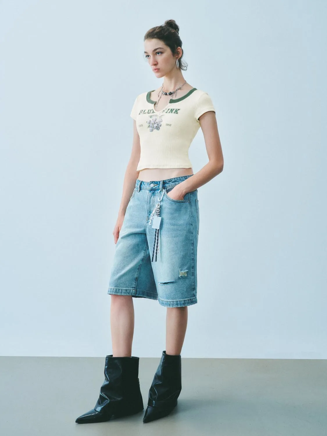 Skinny Fit Cropped T-Shirts sold by Urban Revivo product image thumbnail 5