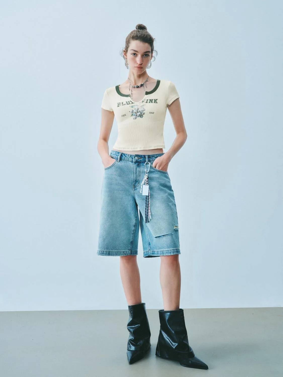 Skinny Fit Cropped T-Shirts sold by Urban Revivo product image thumbnail 4