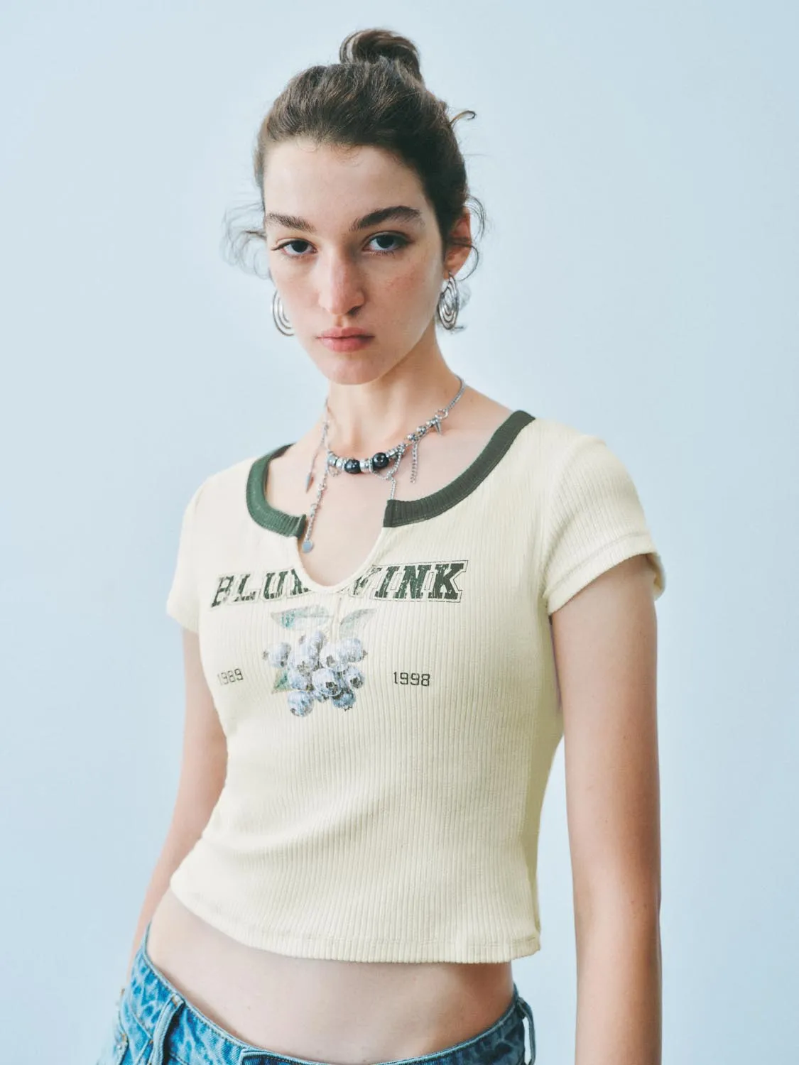 Skinny Fit Cropped T-Shirts sold by Urban Revivo product image thumbnail 3