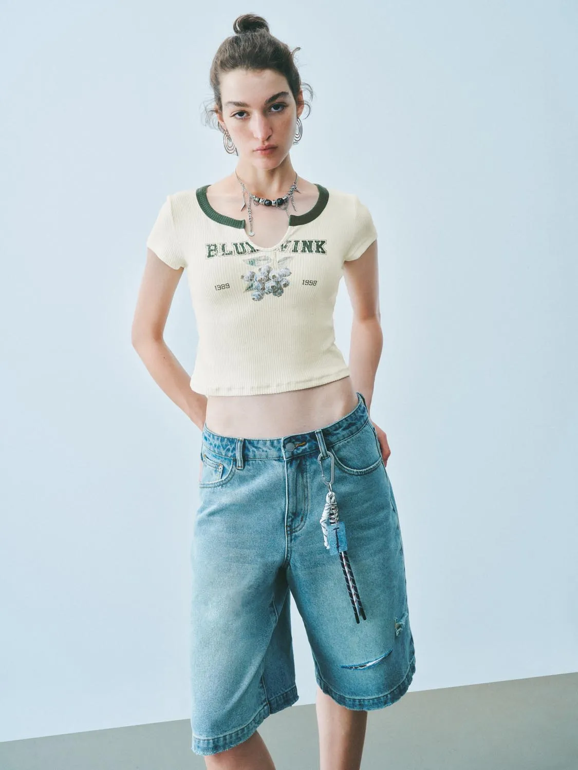 Skinny Fit Cropped T-Shirts sold by Urban Revivo product image thumbnail 2