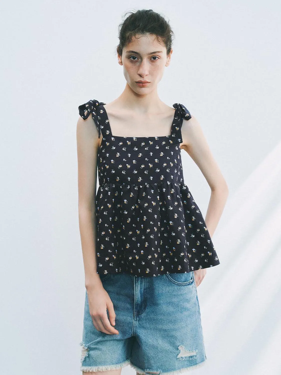 Sleeveless Tie Up Overhead  Blouses sold by Urban Revivo