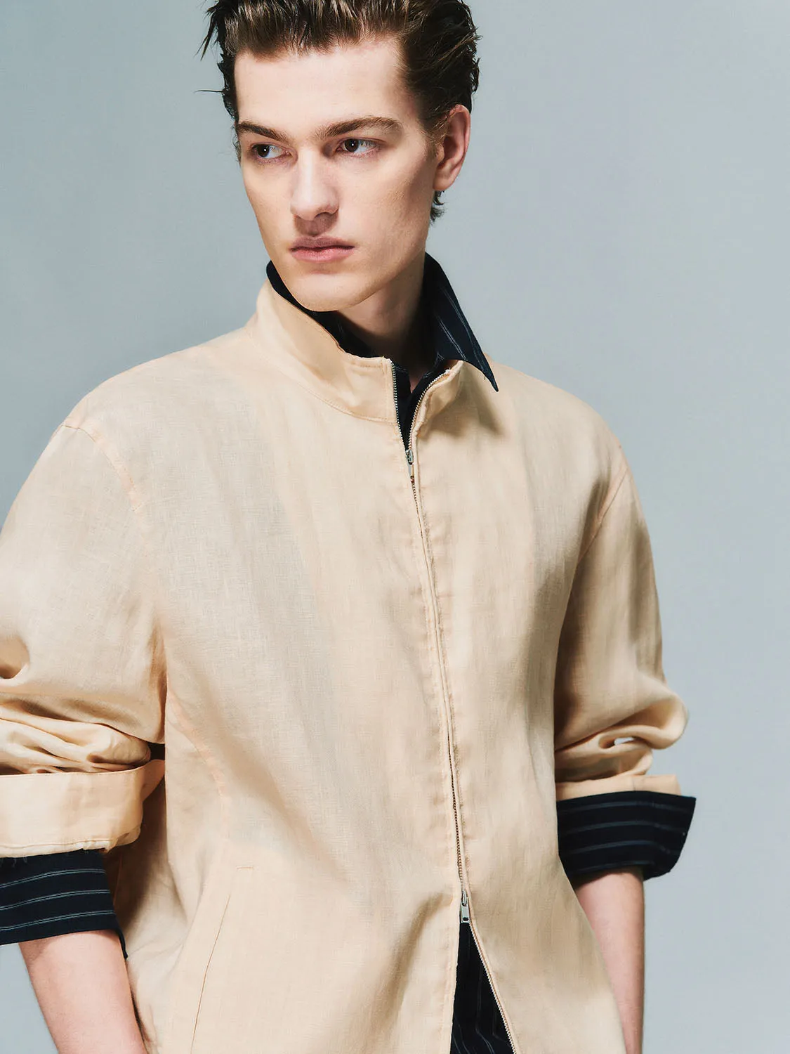 Jackets sold by Urban Revivo product image thumbnail 3