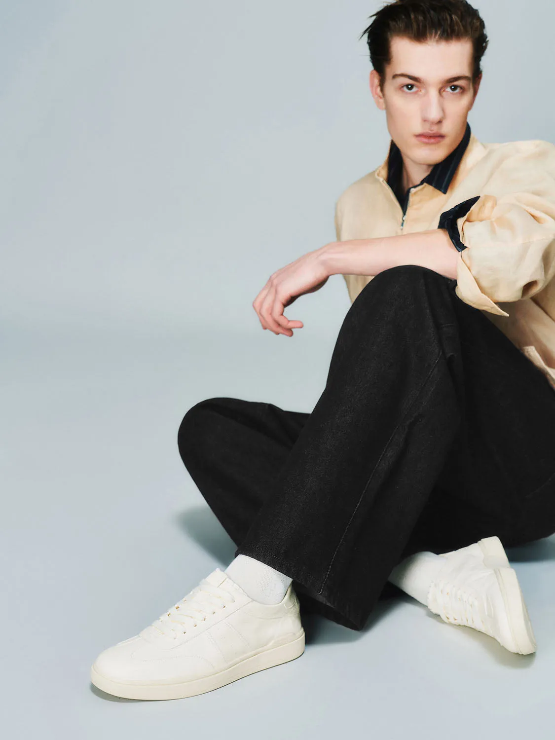 Jackets sold by Urban Revivo product image thumbnail 2