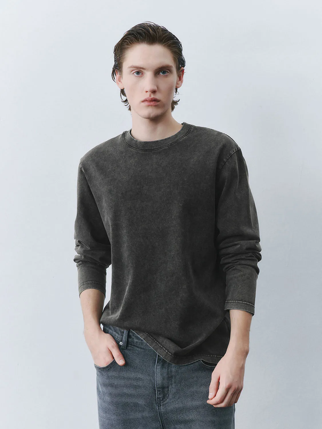 Long Sleeve T-Shirts sold by Urban Revivo