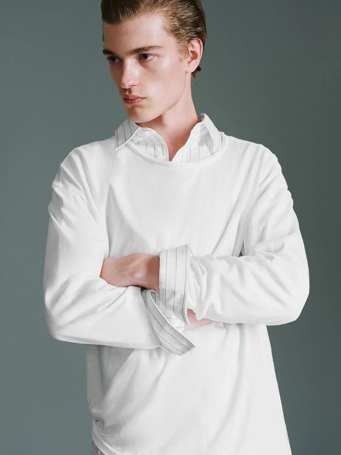 Long Sleeve T-Shirts sold by Urban Revivo product image thumbnail 5