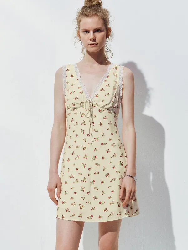 V-Neck Sleeveless Floral Mini Dresses sold by Urban Revivo