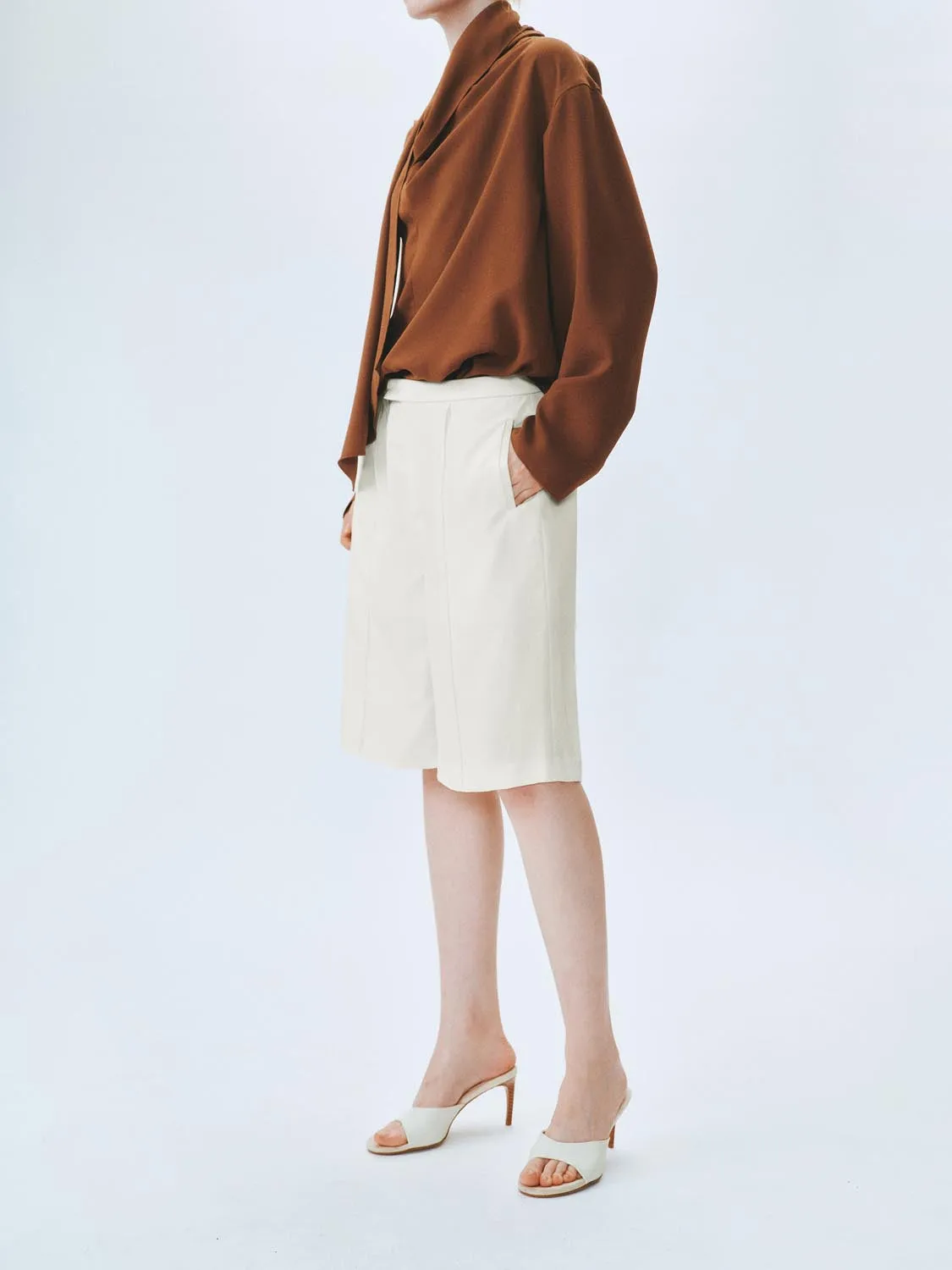 Shorts sold by Urban Revivo product image thumbnail 3