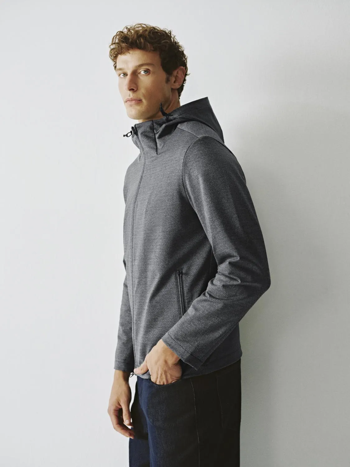 Jackets sold by Urban Revivo product image thumbnail 2