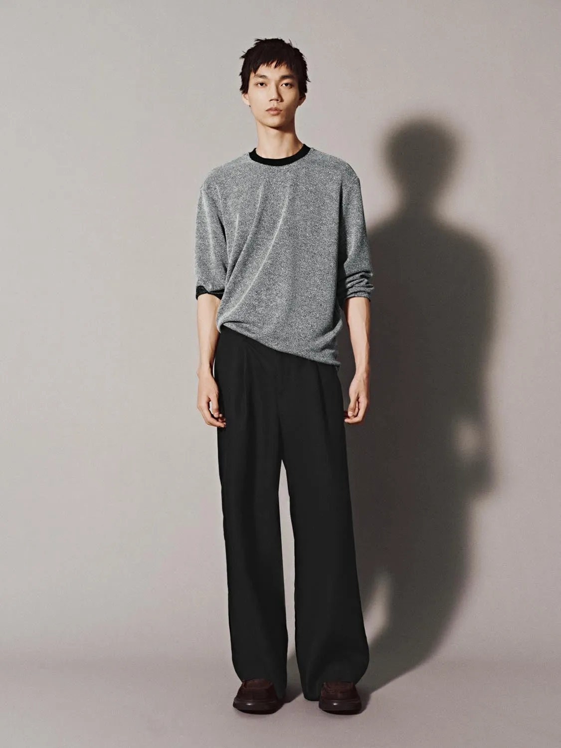 T-Shirts sold by Urban Revivo product image thumbnail 4