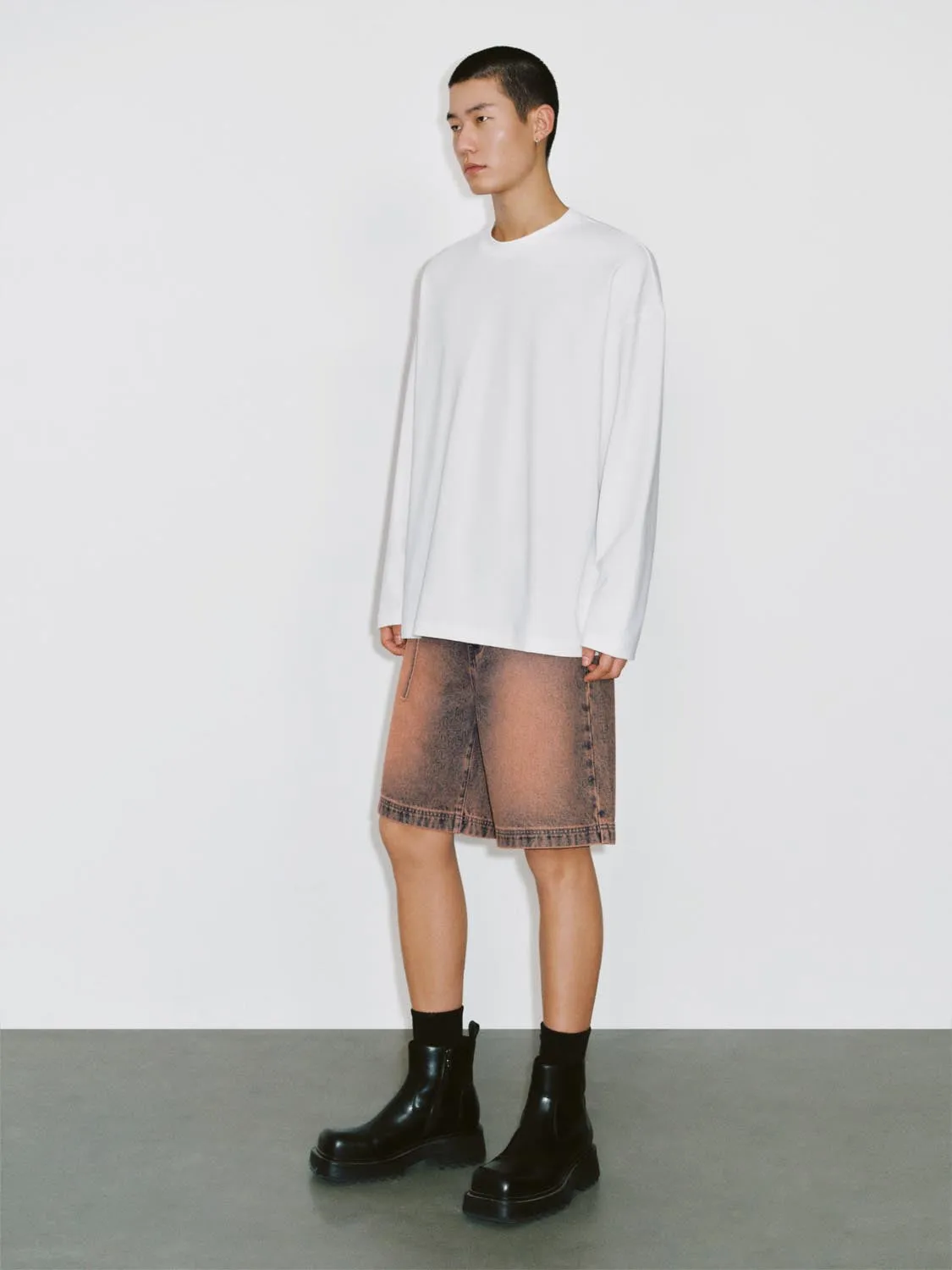 Long Sleeve T-Shirts sold by Urban Revivo product image thumbnail 5