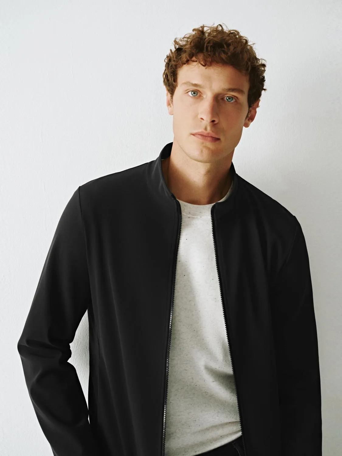 Jackets sold by Urban Revivo product image thumbnail 3