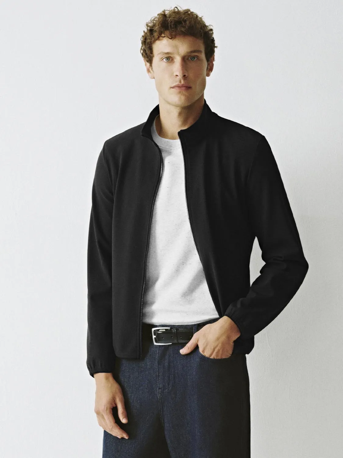 Jackets sold by Urban Revivo