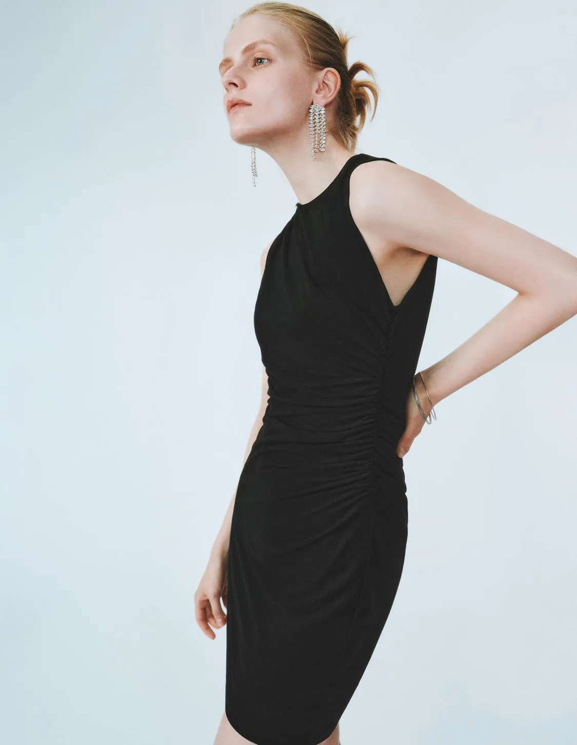 Sleeveless Skinny-Fit Mini Dresses sold by Urban Revivo product image thumbnail 2