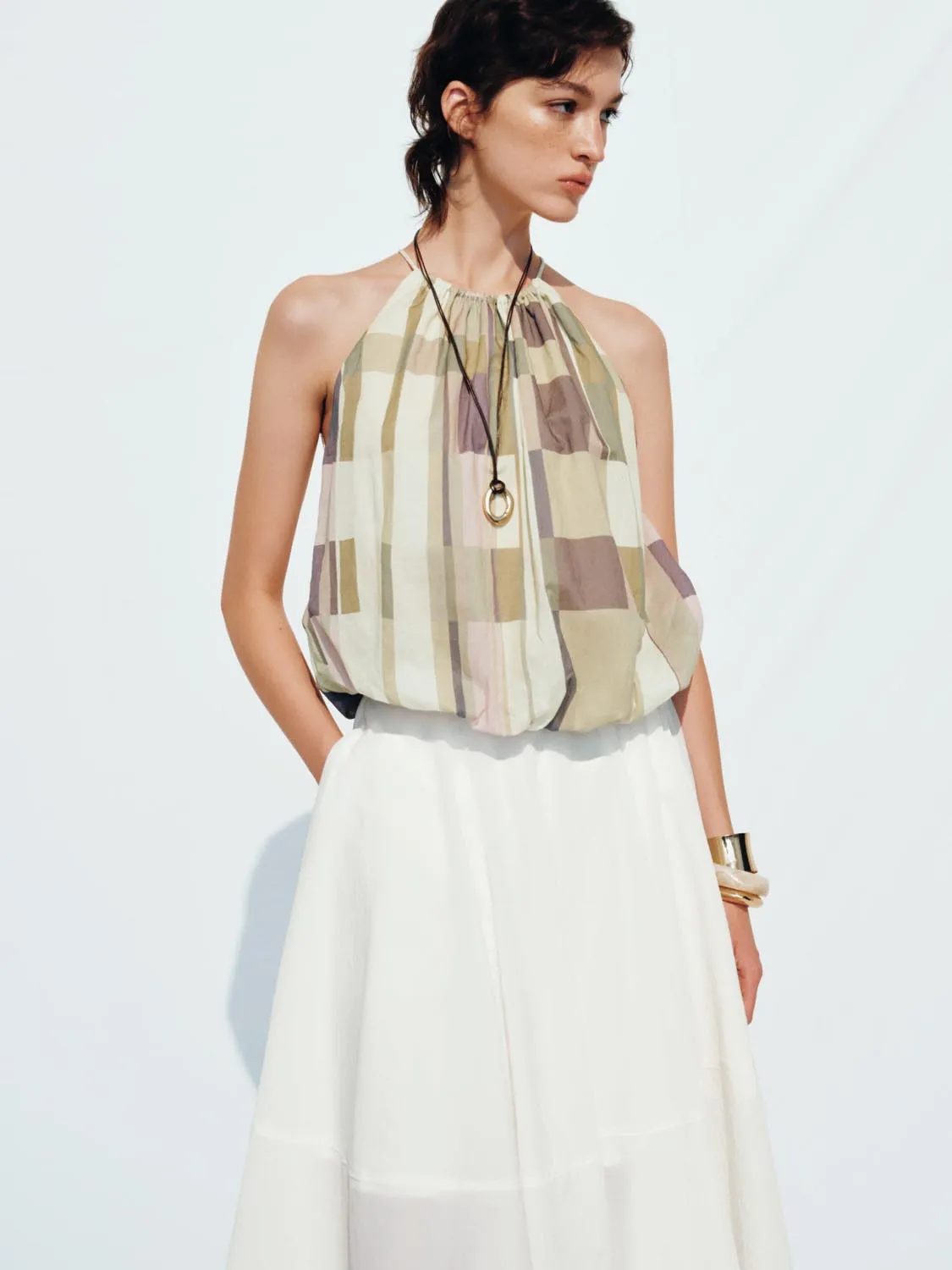 Loose Halter Neck Tops sold by Urban Revivo product image thumbnail 2