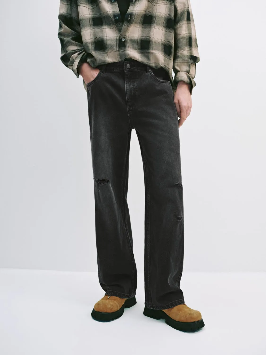 Denim Jeans sold by Urban Revivo product image thumbnail 2