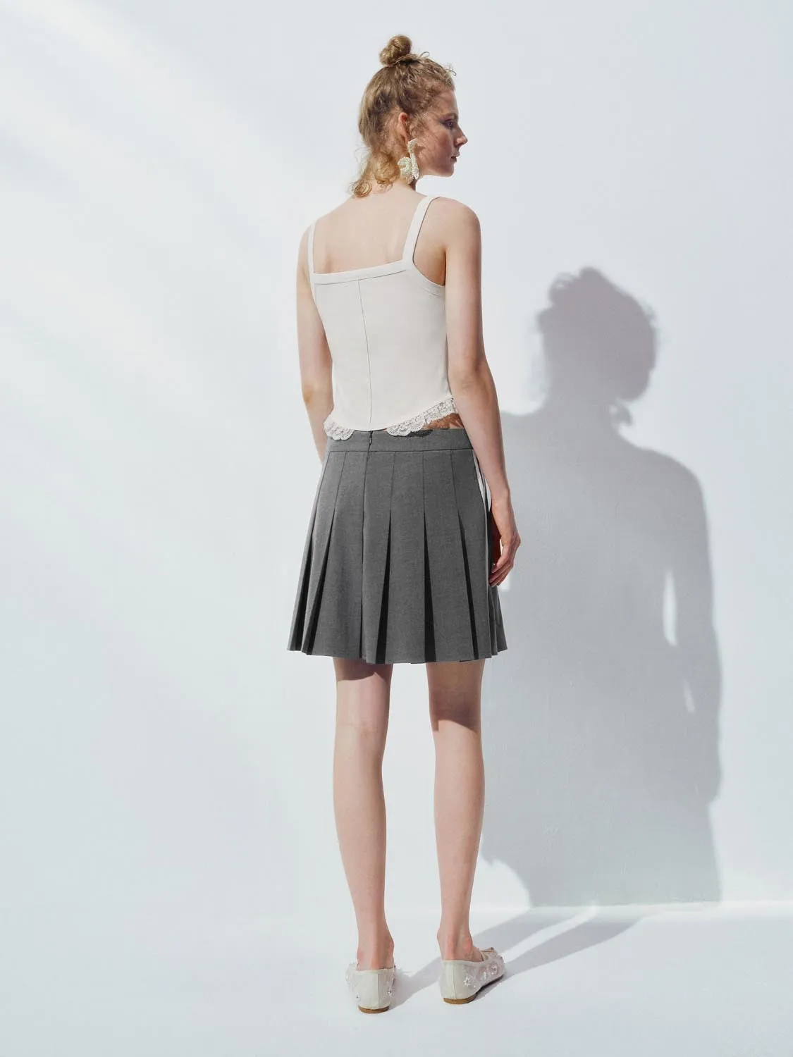 Pleated Mini Skirts sold by Urban Revivo product image thumbnail 4