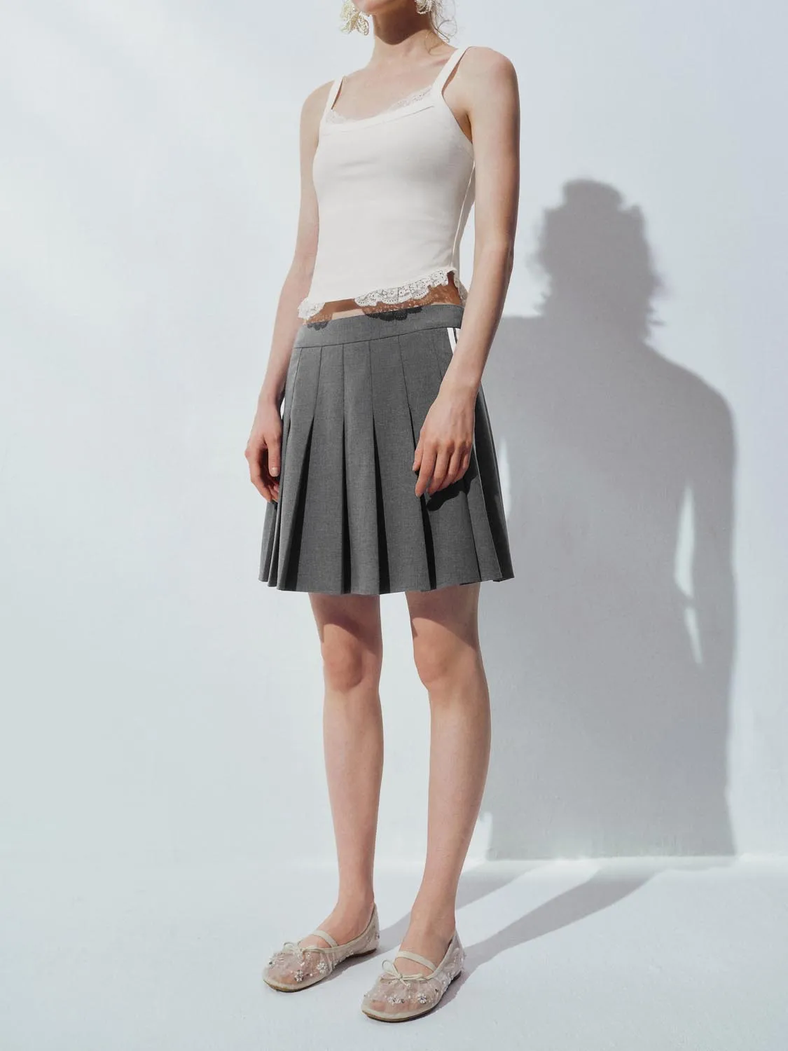 Pleated Mini Skirts sold by Urban Revivo product image thumbnail 3