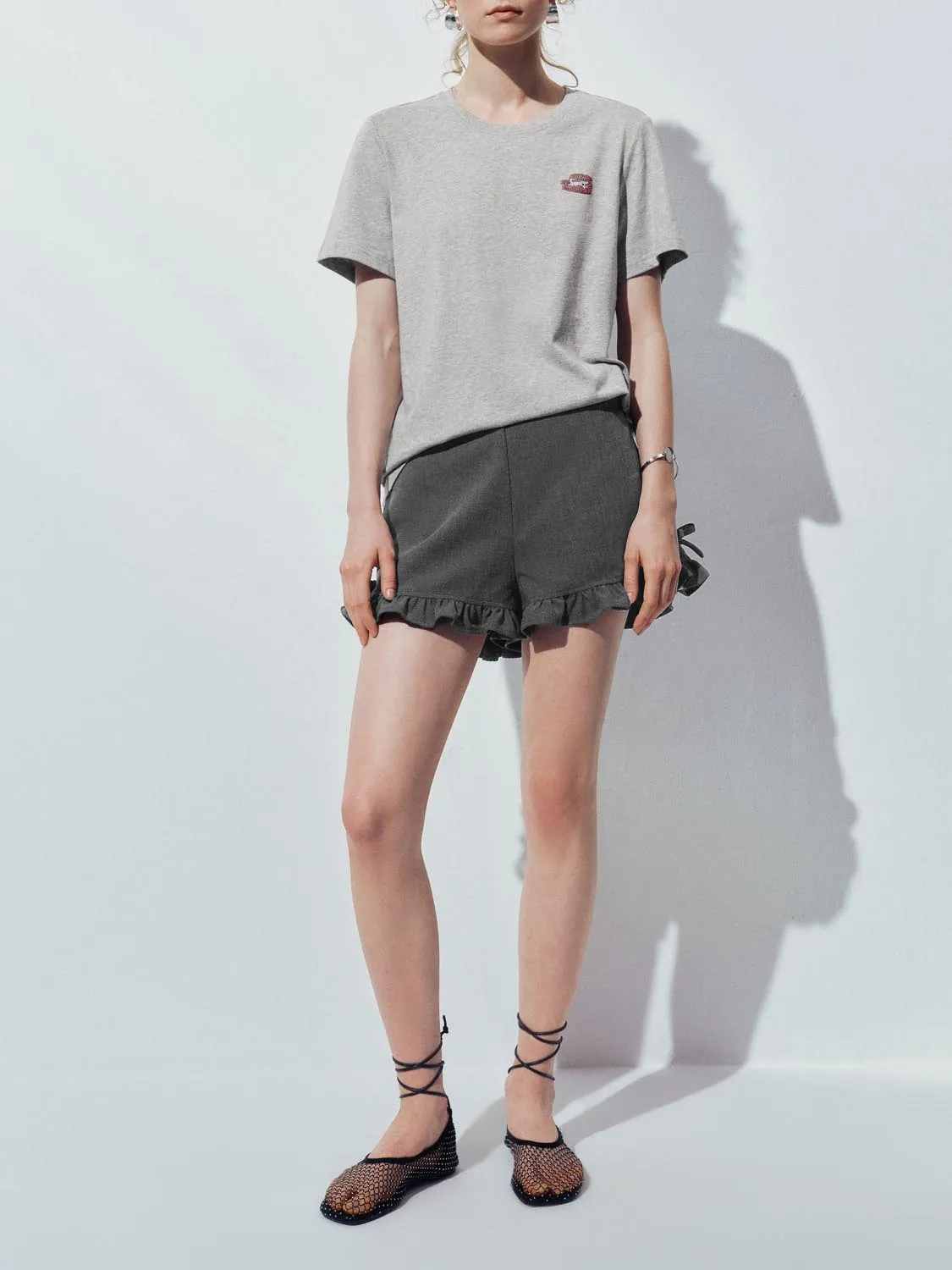 Lettuce Trim Shorts sold by Urban Revivo product image thumbnail 2