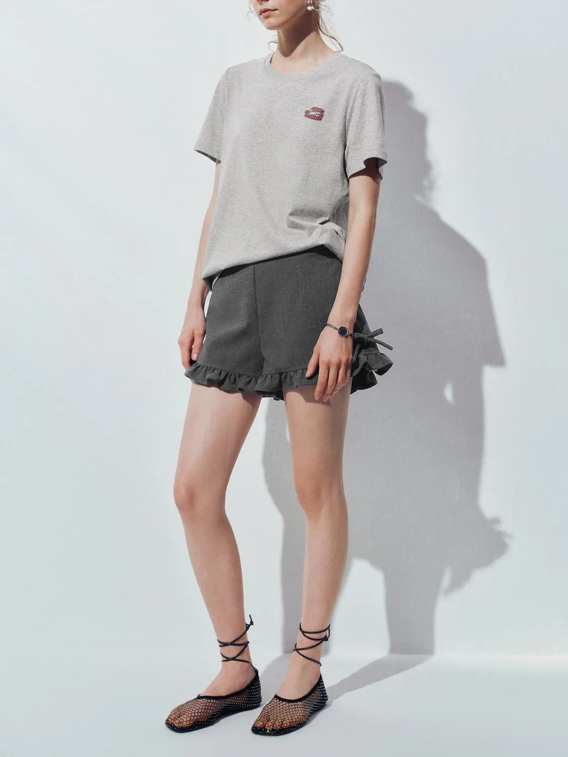 Lettuce Trim Shorts sold by Urban Revivo product image thumbnail 3