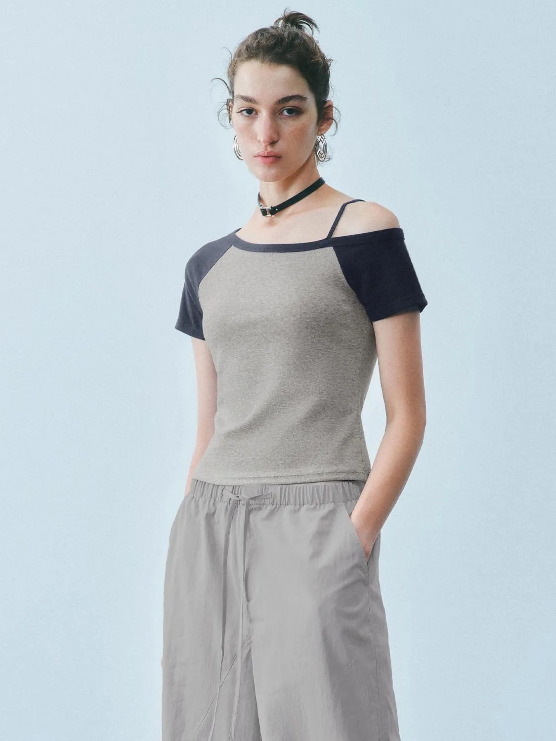 One Shoulder T-Shirts sold by Urban Revivo