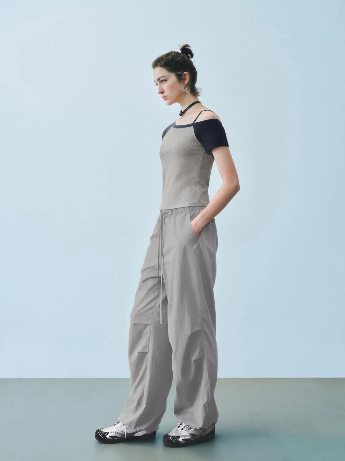 One Shoulder T-Shirts sold by Urban Revivo product image thumbnail 4