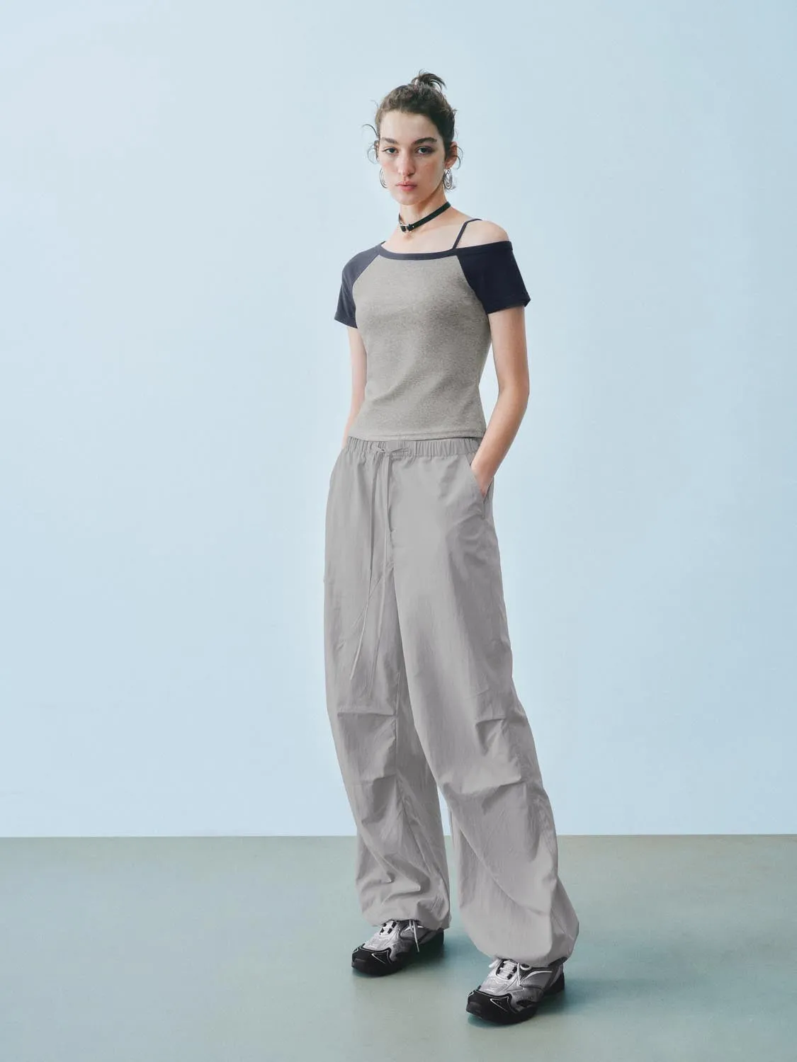 One Shoulder T-Shirts sold by Urban Revivo product image thumbnail 5