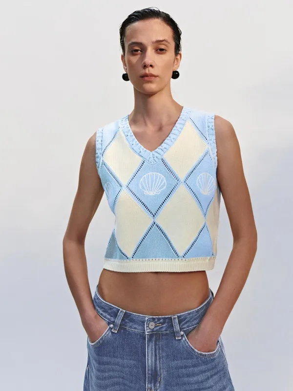 Knitted Vests sold by Urban Revivo