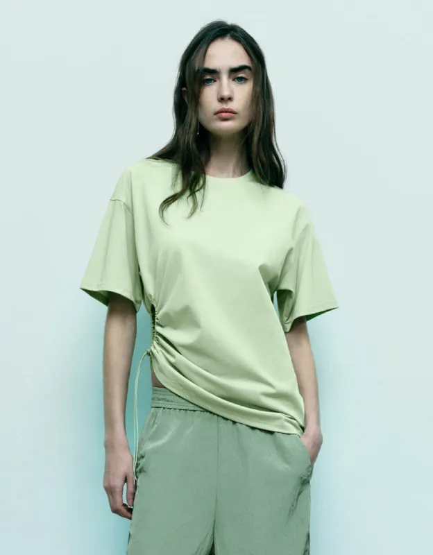Asymmetric Crew Neck Loose T-Shirt sold by Urban Revivo